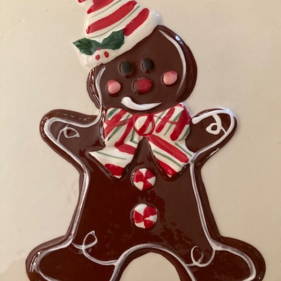 Tien Hsing Int'l Trading Co Holiday Ginger man Plate - Picture 2 of 5